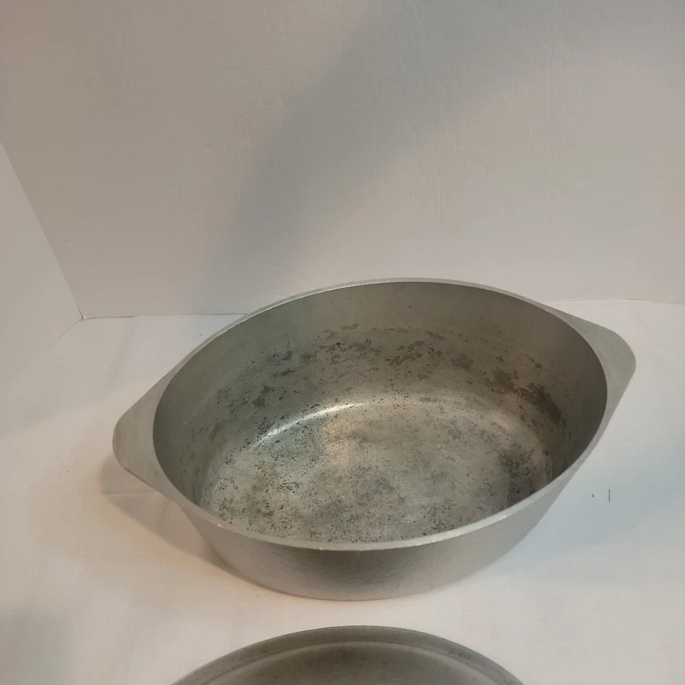 Vintage Club Hammered Aluminum 14 